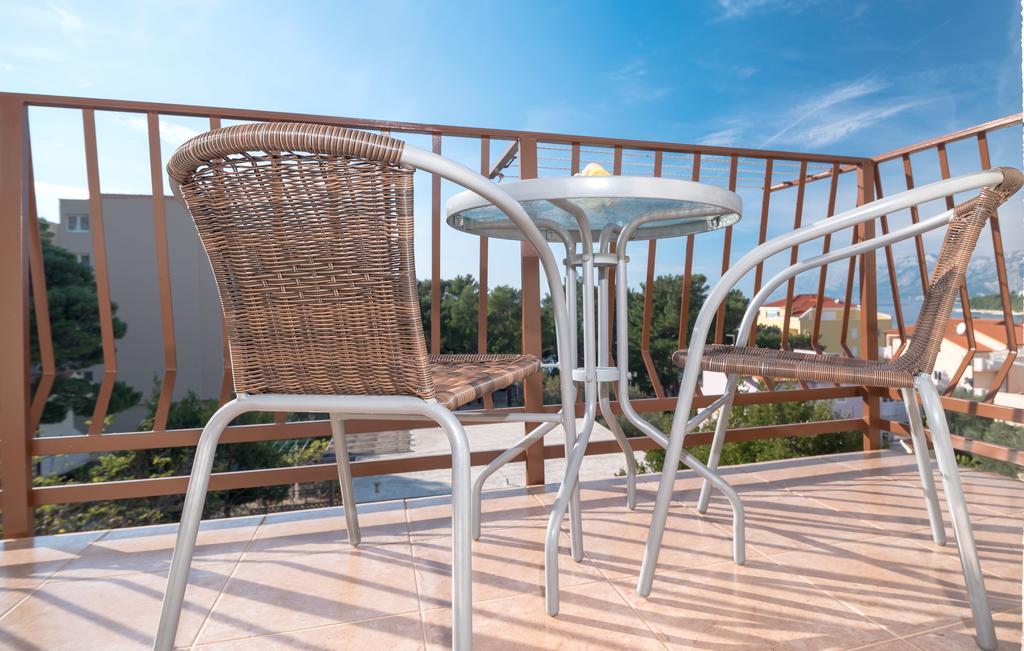 Beach Resort Apartments Bucina Башка-Вода Экстерьер фото