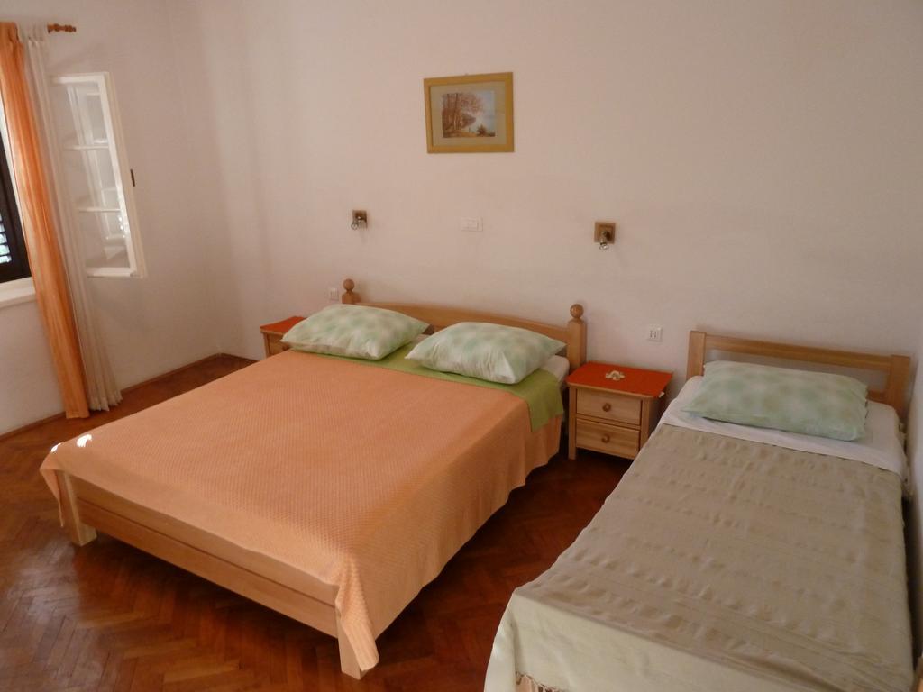Beach Resort Apartments Bucina Башка-Вода Экстерьер фото