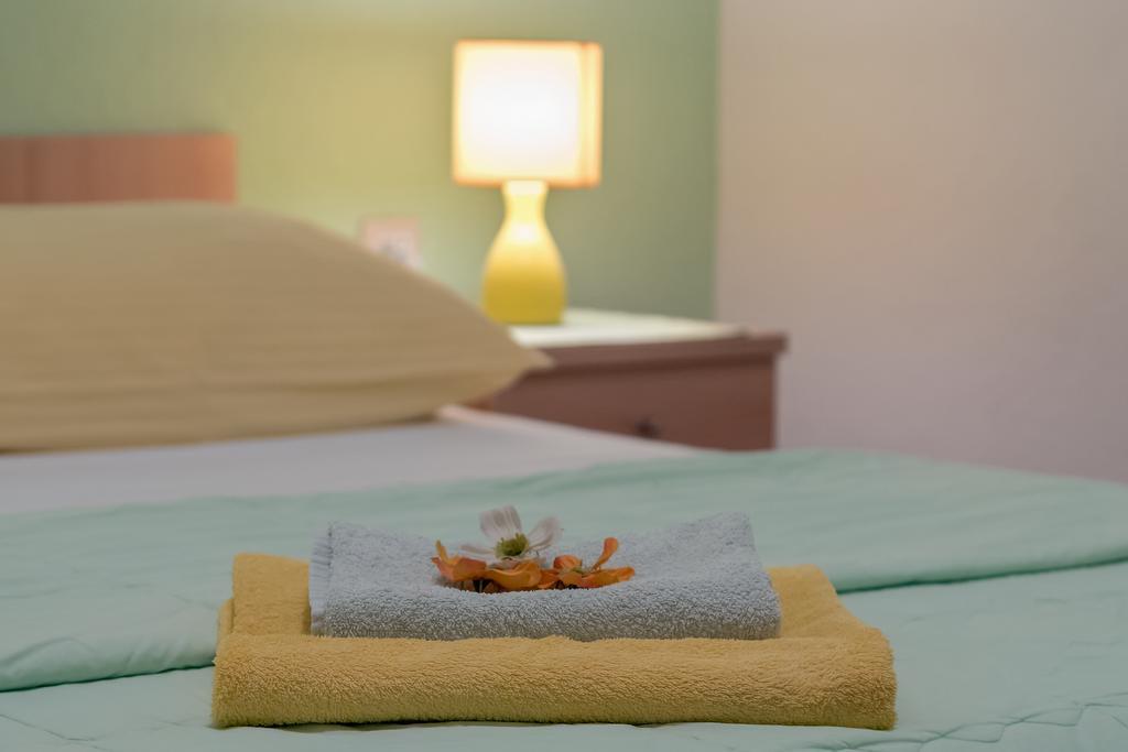 Beach Resort Apartments Bucina Башка-Вода Экстерьер фото