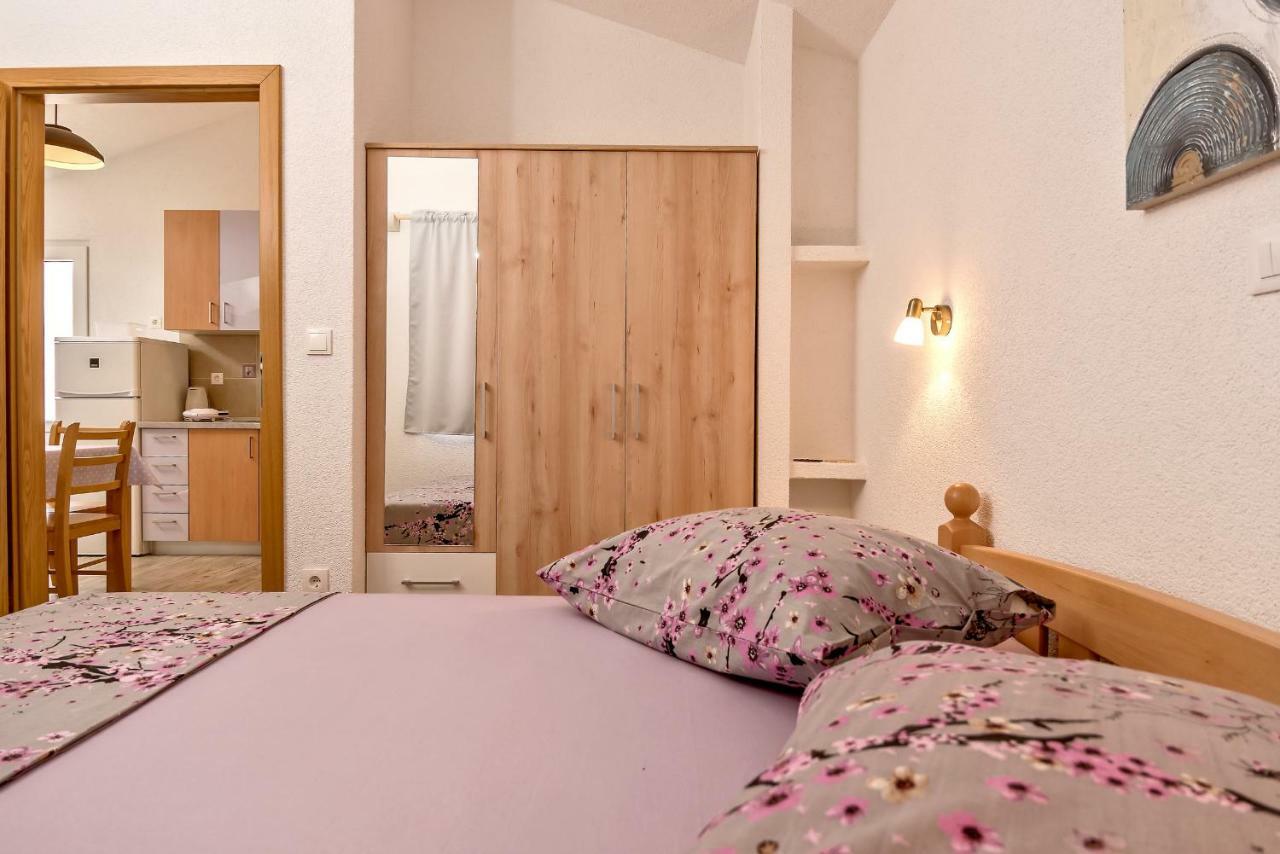 Beach Resort Apartments Bucina Башка-Вода Экстерьер фото