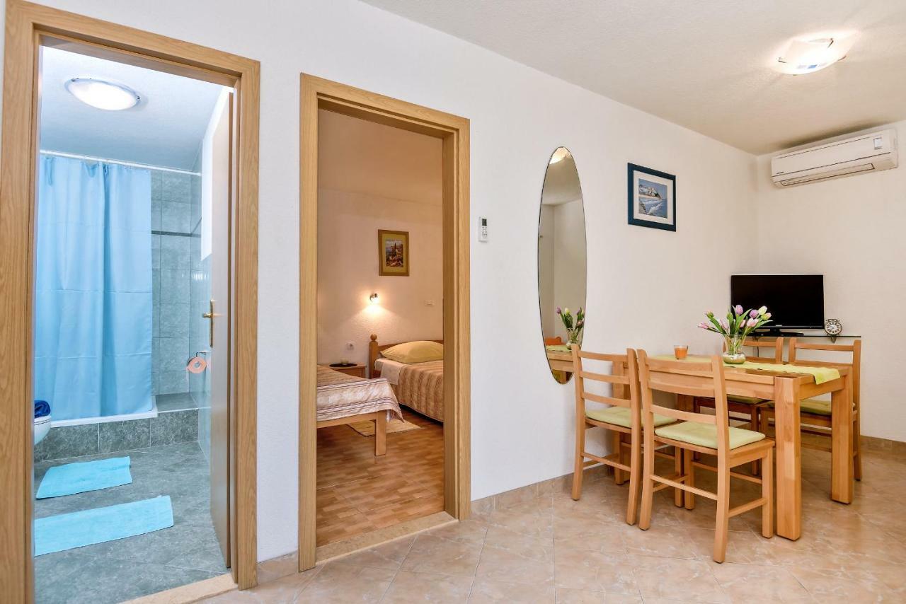 Beach Resort Apartments Bucina Башка-Вода Экстерьер фото